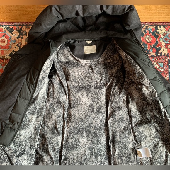 Soia and Kyo sz small down jacket with hood in a charcoal black/dark grey - Picture 5 of 11